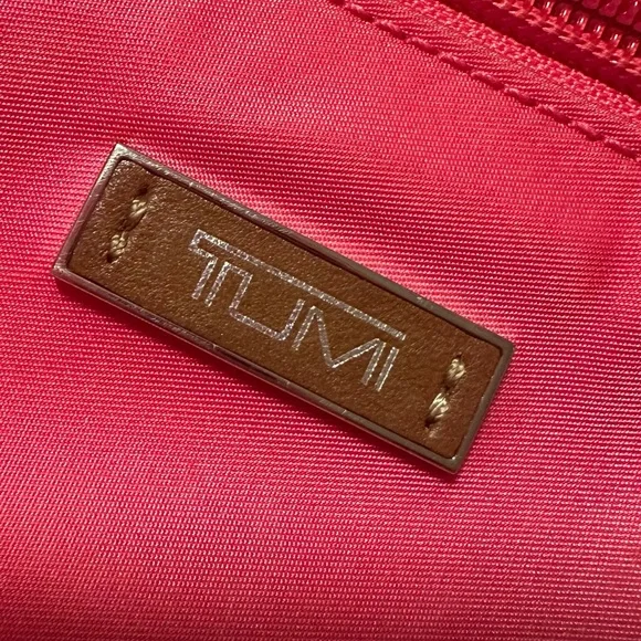 Tumi pink purse 10x9 1/2 - Picture 4 of 10